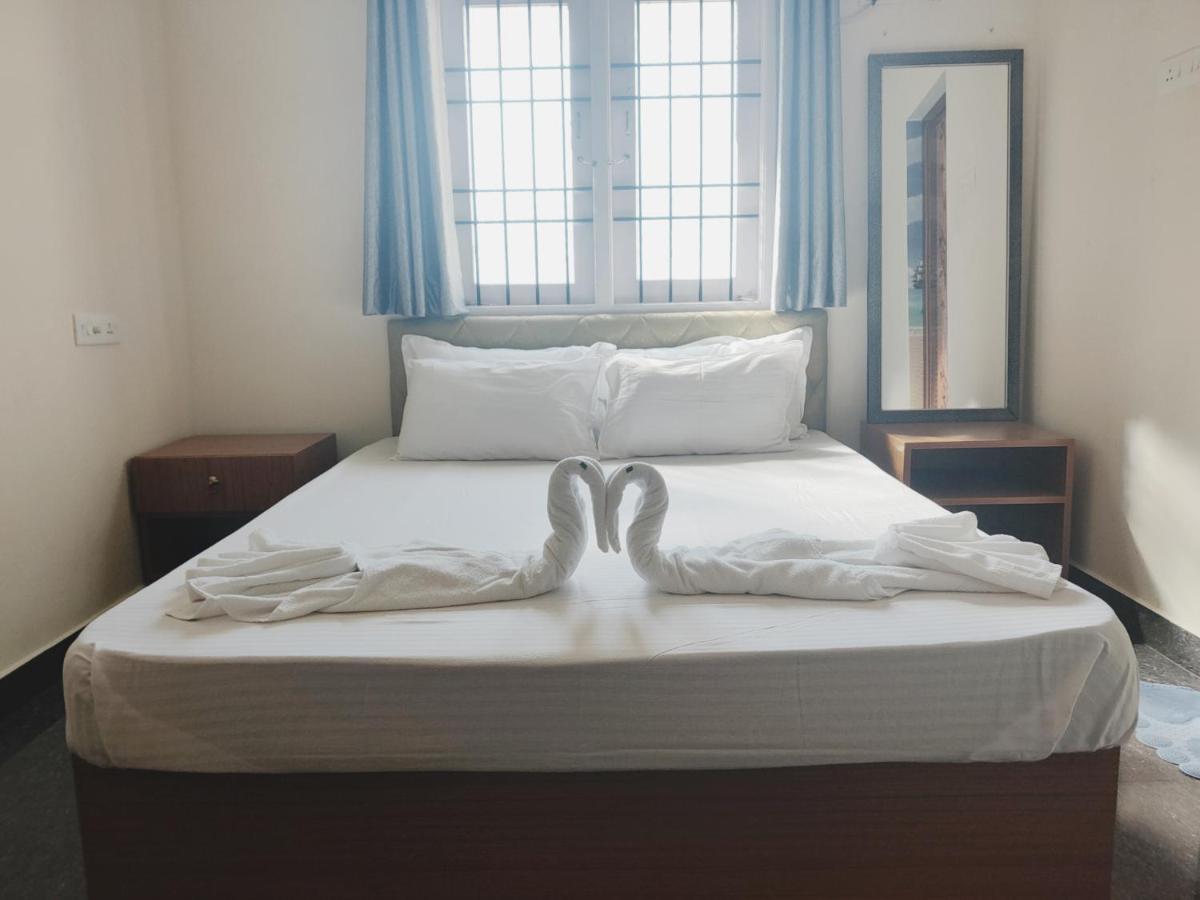 S3 Beach House Pondicherry Esterno foto