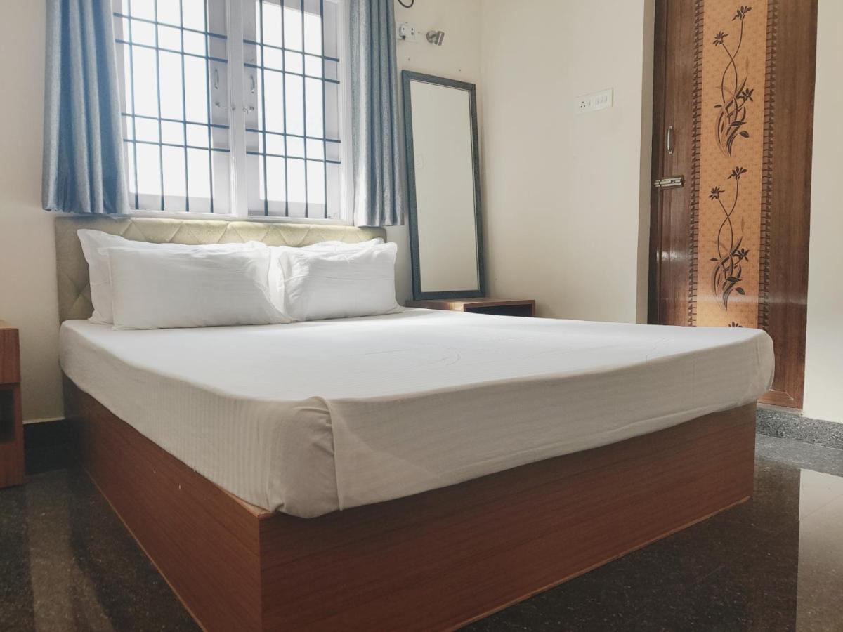 S3 Beach House Pondicherry Esterno foto